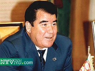 Комитет национальной безопасности Туркмении совместно с МИД республики проведут ревизию всех представительств страны за рубежом. Об этом, как сообщает "Интерфакс", заявил президент Туркмении Сапармурат Ниязов