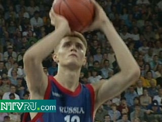 Андрей Кириленко дебютировал в регулярном чемпионате НБА