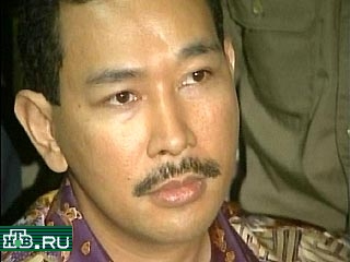 Индонезийская полиция объявила в розыск младшего сына экс-президента Индонезии Сухарто - Хутомо Мандалы Путры, известного еще как Томми Сухарто