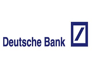 Прибыль Deutsche Bank упала вдвое