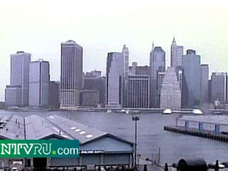 В Манхэттене над обломками разрушенных зданий Всемирного Торгового Центра, возможно, будет построен "гигантский зонтик".