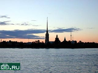 В Санкт-Петербурге и Ленинградской области выделены квартиры родственникам более 30 погибших моряков-подводников с подлодки "Курск"