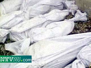 В России в 1979 году от эпидемии сибирской язвы умерли около 100 человек. Врачи были застигнуты врасплох эпидемией в закрытом городе Свердловск-19