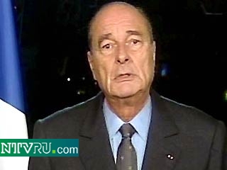 Усама бен Ладен "бредит безумием", заявил президент Франции Жак Ширак, выступая в Нью-Йорке