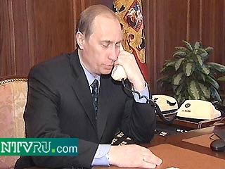 Сегодня состоялся телефонный разговор Владимира Путина и Джорджа Буша
