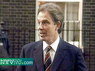 Премьер-министр Великобритании Тони Блэр заявил, что у него пока нет данных, позволяющих судить о причинах катастрофы авиалайнера А-300 в Нью-Йорке