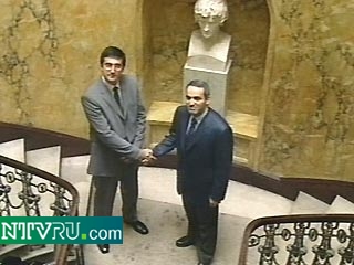 Каспаров и Крамник поделят в Москве полмиллиона долларов