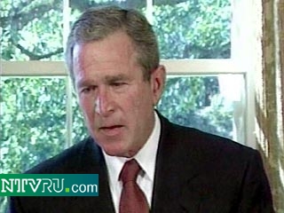 Буш позволил судить иностранцев, подозреваемых в терроризме, военно-полевым судом