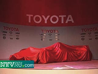 "Тойота" подала заявку на участие в чемпионате мира "Ф-1" в последний момент