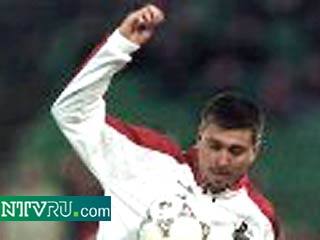 Евгений Харлачев получил известность, выступая за московский "Локомотив", в составе которого был бронзовым призером (1994 год) и вице-чемпионом России (1995)