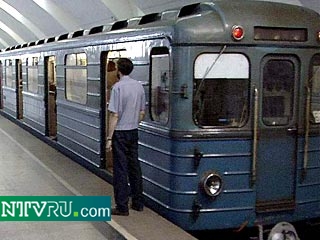 В московском метро кавказец ударил ножом 16-летнего юношу