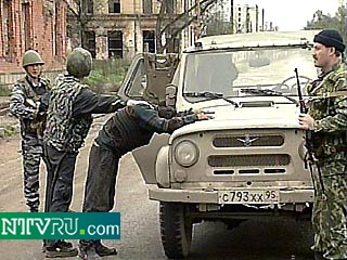 В Чечне оперативники установили причастность ранее задержанного местного жителя к подрыву автобуса в январе этого года