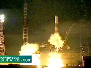 С космодрома Байконур успешно проведен запуск грузового космического корабля "Прогресс М1-7"