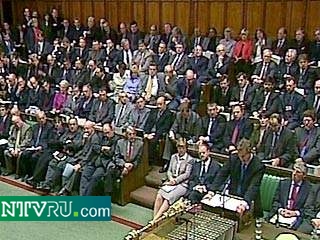 Женщины-члены британского парламента скоро получат право кормить своих детей грудью прямо в зале заседаний