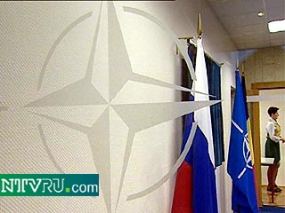 Главы внешнеполитических ведомств России и стран НАТО приняли сегодня решение о создании нового совета