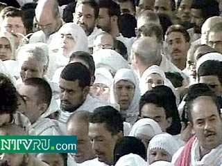 В ОАЭ к нарушителям поста в рамадан применяются самые суровые наказания