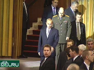 Владимир Путин присутствовал на открытии традиционного торжественного вечера, посвященного "Дню милиции"
