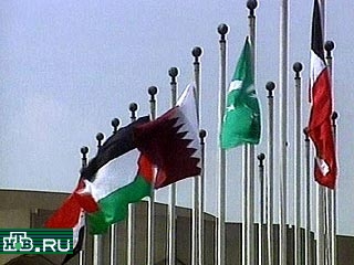 Сегодня в Дохе, столице Катара, начинается 9-ый саммит исламских государств. Встреча в верхах 56 членов Организации Исламской конференции (ОИК) пройдет под лозунгом "Восстание Аль-Акса - восстание за независимость Палестины"