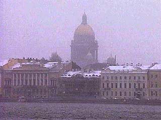 В среду и четверг в Санкт-Петербурге и Ленинградской области возможны сильный снегопад и ветер