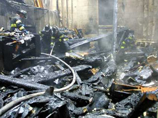 Пожар причинил кафедральному собору св. Иоанна Богослова в Нью-Йорке серьезный ущерб