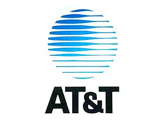 Почти полугодовая борьба за обладание крупнейшей в США сетью кабельного вещания AT&T Broadband наконец закончилась