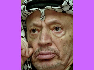 Палестинский лидер Ясир Арафат блокирован израильтянами в Рамаллахе