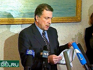 Вице-премьер Илья Клебанов заявил сегодня журналистам, что атомная подлодка "Курск" не могла погибнуть из-за технических неполадок