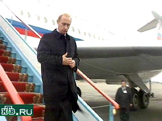Самолет президента России приземлился в аэропорту монгольской столицы