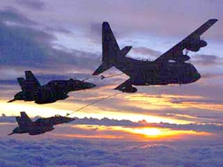 На юго-востоке Пакистана потерпел крушение американский военный самолет KC-130