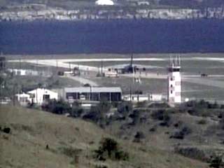 Морская база Гуантанамо Бей основана американцами еще в 1903 году и осталась за ними, несмотря на коммунистическую революцию Фиделя Кастро