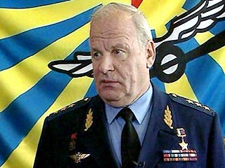 Генерал-полковник Владимир Михайлов в соответствии с Указом Президента России назначен главкомом ВВС России