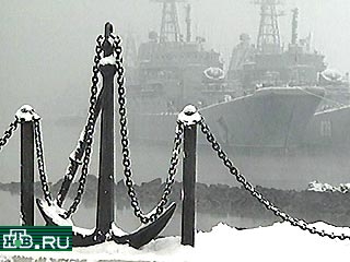 В штабе Северного флота России сообщили, что в районе затопления атомной подводной лодки "Курск" в акватории Баренцева моря проводилось "профилактическое гранатометание"