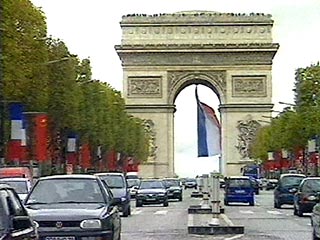 Центральные улицы Парижа меняют названия