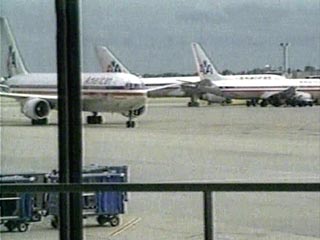 Эвакуация 1,5 тысяч пассажиров в международном аэропорту города Балтимор  была вызвана ошибкой службы безопасности