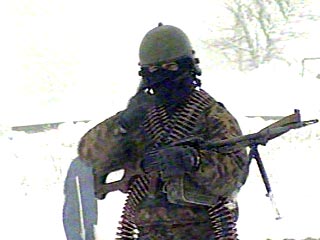 Федеральные войска в понедельник проводят "зачистки" сразу в трех чеченских селениях