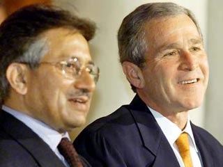 Первез Мушарраф во время встречи с Джорджем Бушем заявил, что американский журналист Дэниел Перл жив