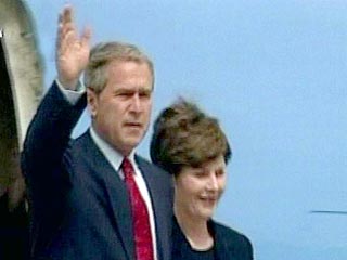 Президент США Буш прибыл в Токио с официальным трехдневным визитом