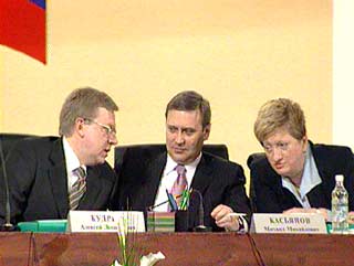 Касьянов: для России долговой "проблемы 2003 года" не существует