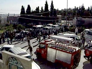На автобусной станции города Афула в центральной части Израиля террорист-камикадзе взорвал себя в рейсовом автобусе