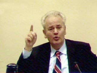 В Нидерландах проходит судебный процесс по делу бывшего президента Югославии Слободана Милошевича
