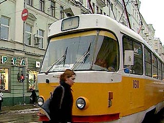 На Ленинградском проспекте столицы прошел митинг в защиту трамвая