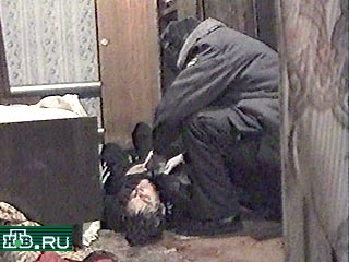 В небольшом частном доме по улице Ленина милиционеры обнаружили изуродованные тела двоих мужчин. Несчастные были буквально выпотрошены.