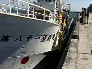 Генконсул Японии во Владивостоке прибыл на Камчатку, где содержатся экипажи японских судов "Тайко-мару 63" и "Тора-мару 58", задержанных за браконьерский промысел в районе Северных Курил
