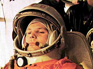 12 апреля 1961 года полeт Юрия Гагарина сделал Россию первой в мире космической державой