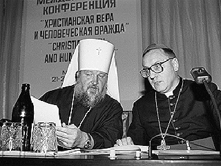 Митрополит Кирилл и архиепископ Тадеуш Кондрусевич: в поисках диалога