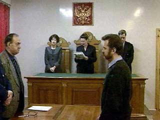 В Великом Новгороде вынесен приговор по делу об убийстве известного российского писателя Дмитрия Балашова