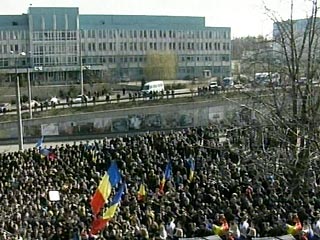 Молдавская оппозиция прекращает антиправительственные и антироссийские акции протеста