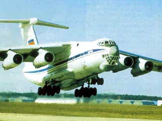 Ил-76 совершил аварийную посадку в Иркутске