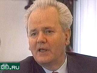 Бывший президент Югославии Слободан Милошевич возвращается в большую политику