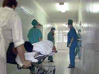 В краевую инфекционную больницу недавно поступили двое врачей из Красногвардейского района, которые лечили мальчика, скончавшегося от болезни
